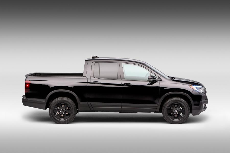 Honda Ridgeline Black Edition 2016 года  (фото 27 из 30)